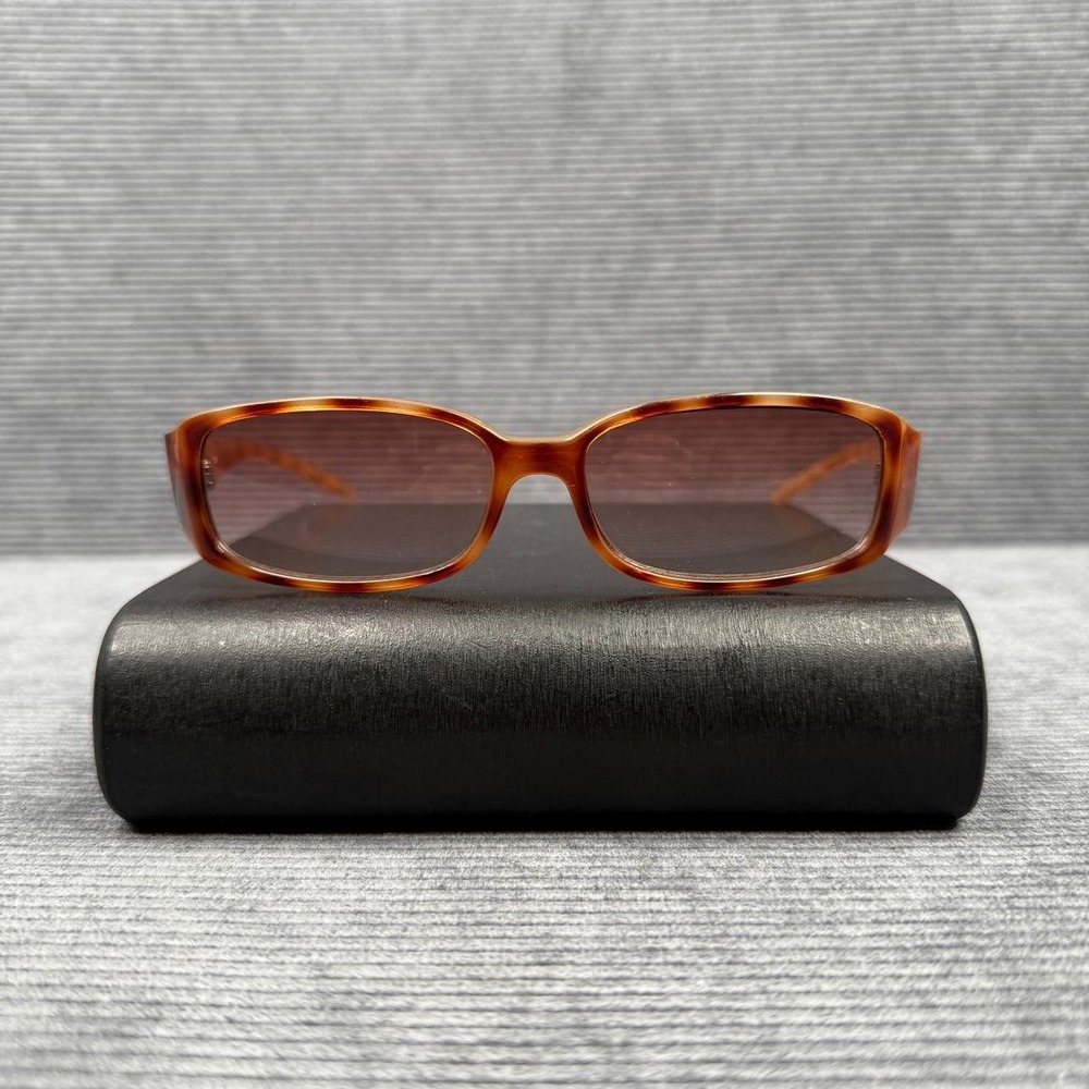 Mudd Vintage Tortoise Shell Flower Sunglasses Bro… - image 1